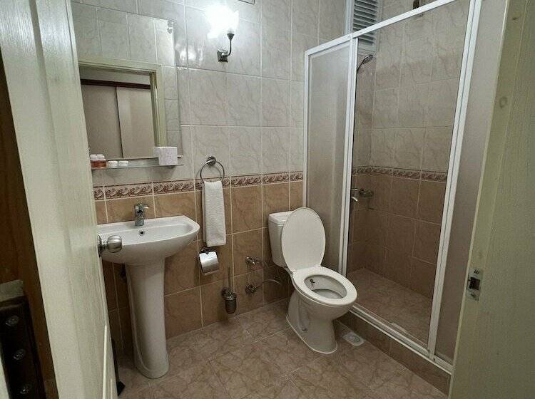 בית מלון כפרי Osmanbey