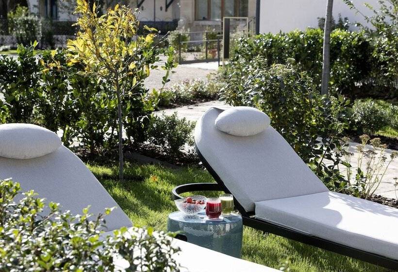 هتل Palacio Arriluce