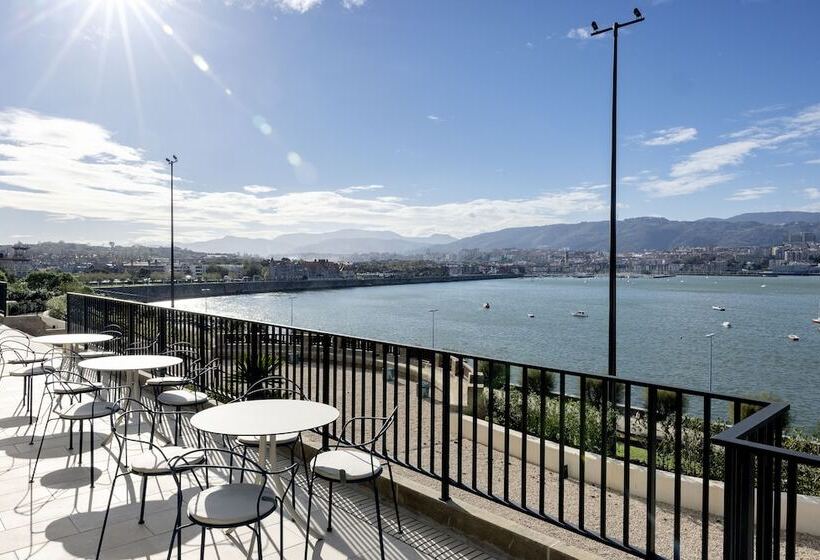 هتل Palacio Arriluce