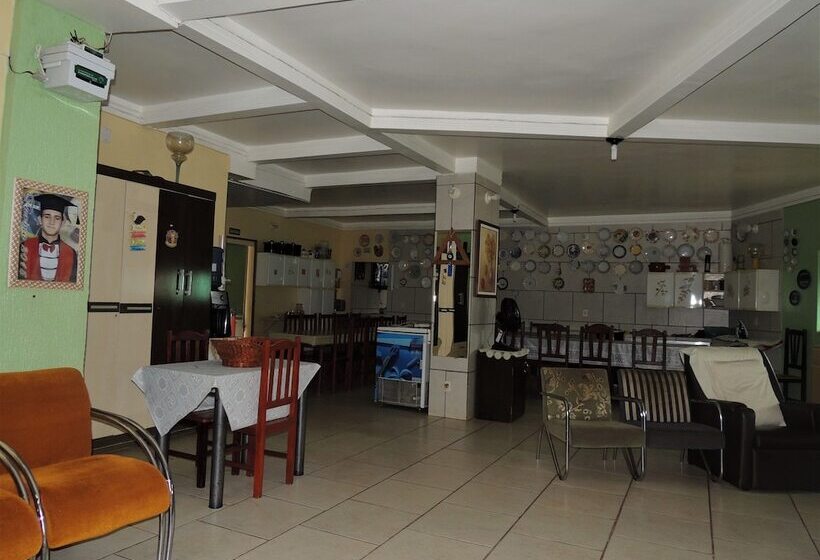 فندق Pousada Santa Rita