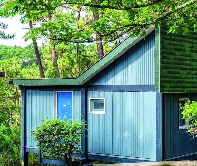 ホテル Résidence Les Cavales