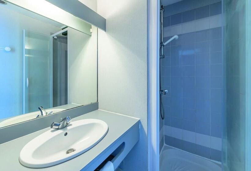 ホテル Résidence Les Cavales