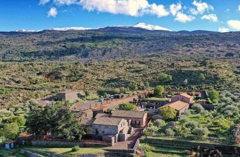 בית מלון כפרי Etna Quota Mille