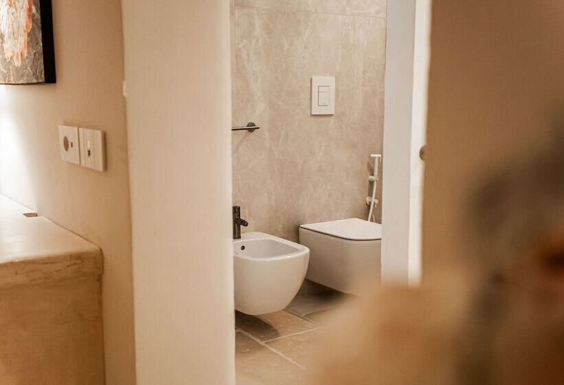 فندق ريفى Masseria Torleanzi   Wine Relais