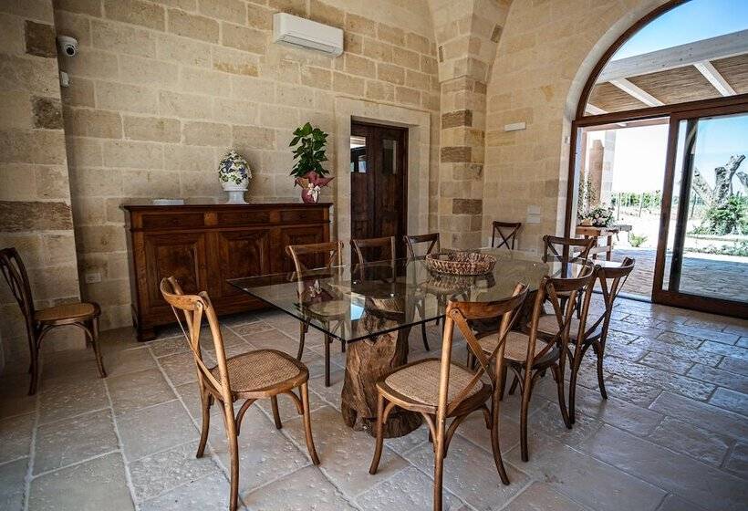 בית מלון כפרי Masseria Torleanzi   Wine Relais