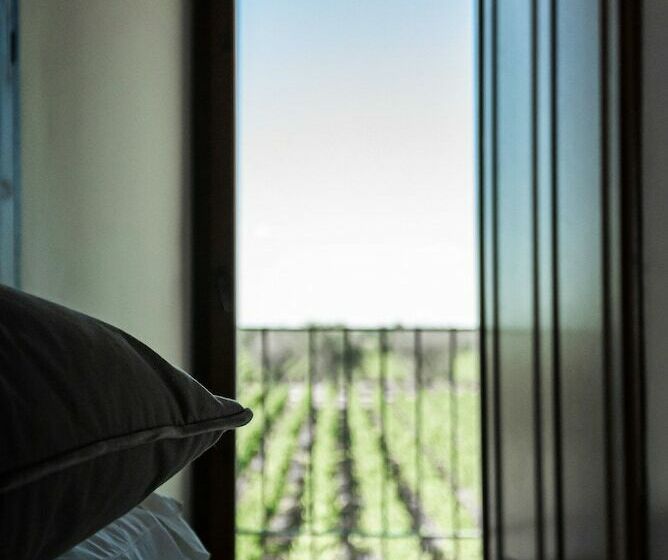 בית מלון כפרי Masseria Torleanzi   Wine Relais