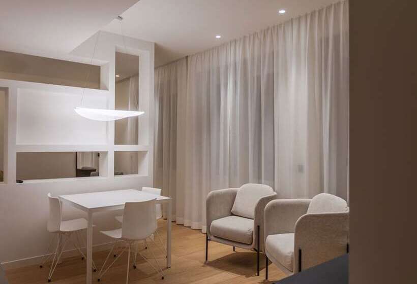 هتل Sant Ambrogio Apartments