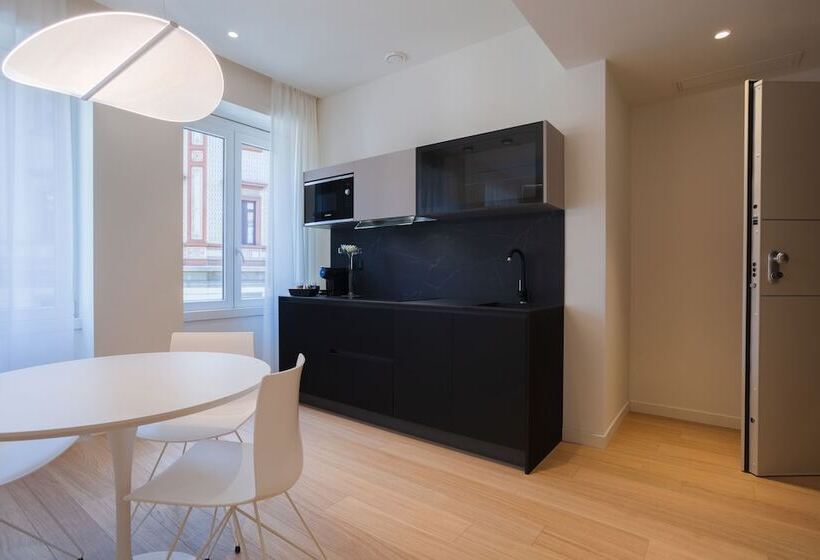 هتل Sant Ambrogio Apartments