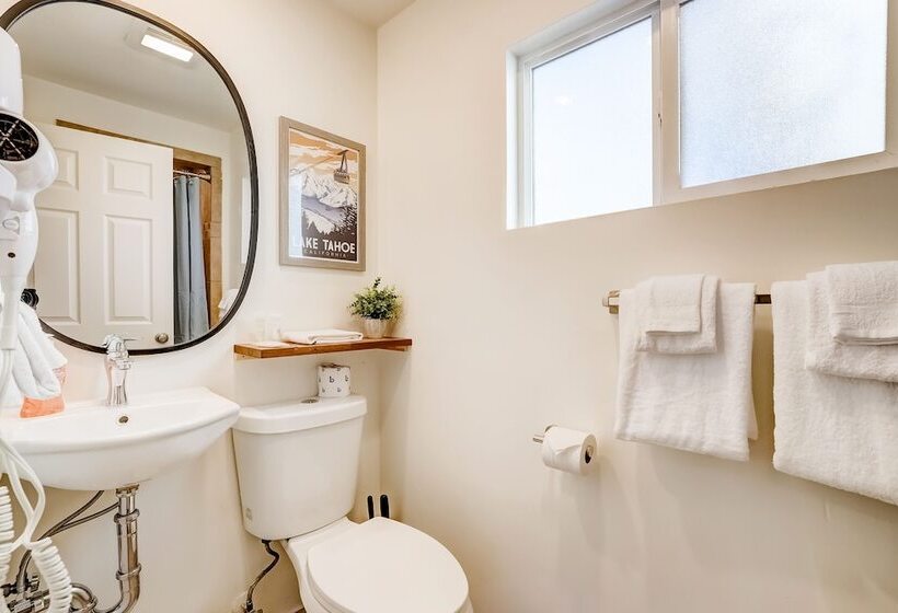 Отель Tahoe Mountain Inn