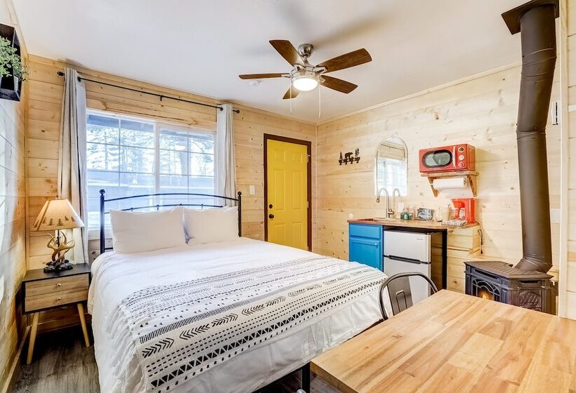 Отель Tahoe Mountain Inn