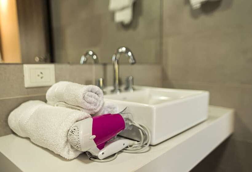 בית מלון כפרי Tekoa Lodge De Selva