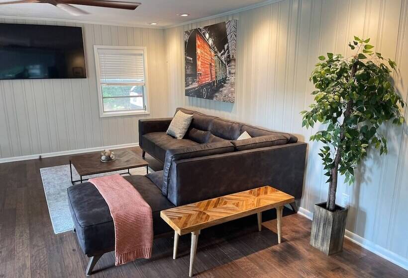 فندق The Red Cottage Fantastic View Firepit Free Kayaks