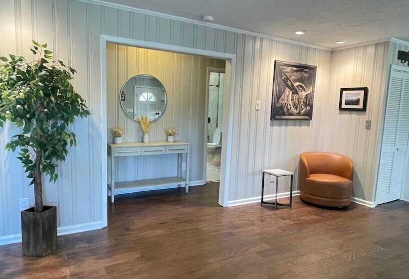 فندق The Red Cottage Fantastic View Firepit Free Kayaks