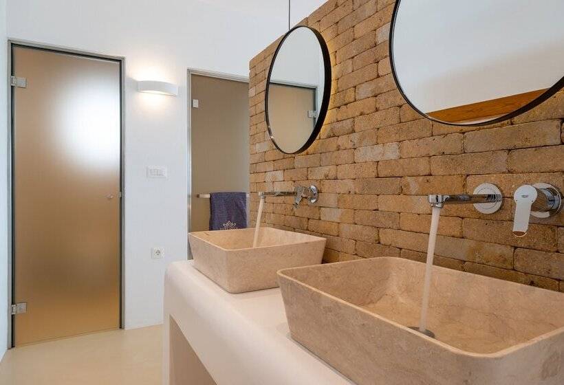 فندق Utopia Suites By Anna Platanou   Adults Only