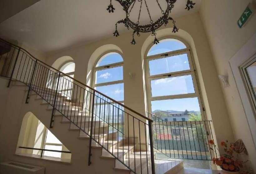 هتل Villa Maria Park