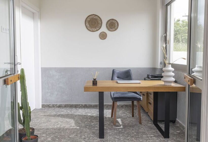 Kaktus Suites Private Pool