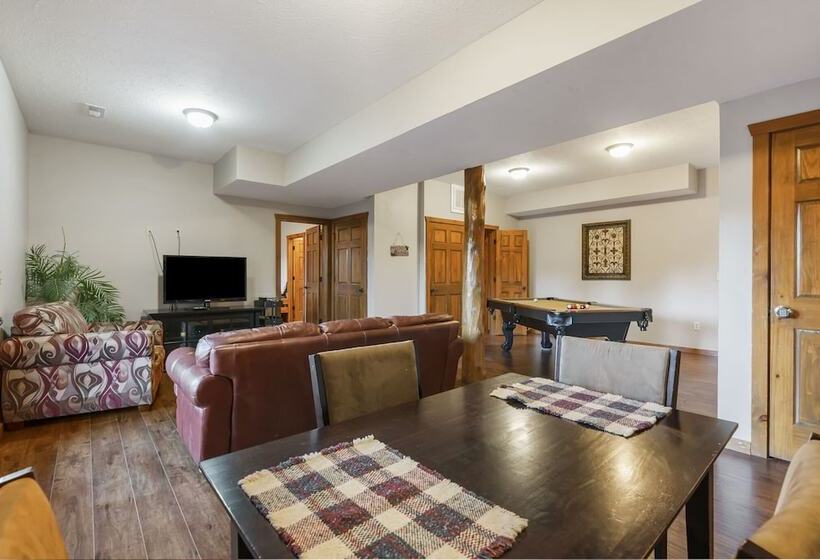 Kemper S Cabin By Silver Dollar City   Ideally Located