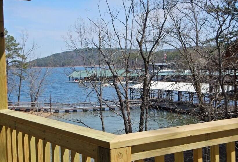 Lake View Three Bedroom, Three Bath Cottage With Private Hot Tub Overlooking Lake Ouachita. By Redaw