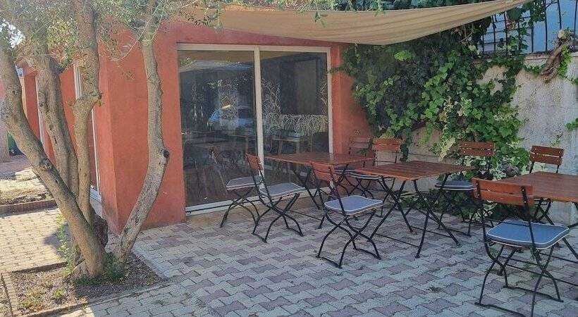 Le Gîte Du Festival Sud Aqua   Avignon Tgv