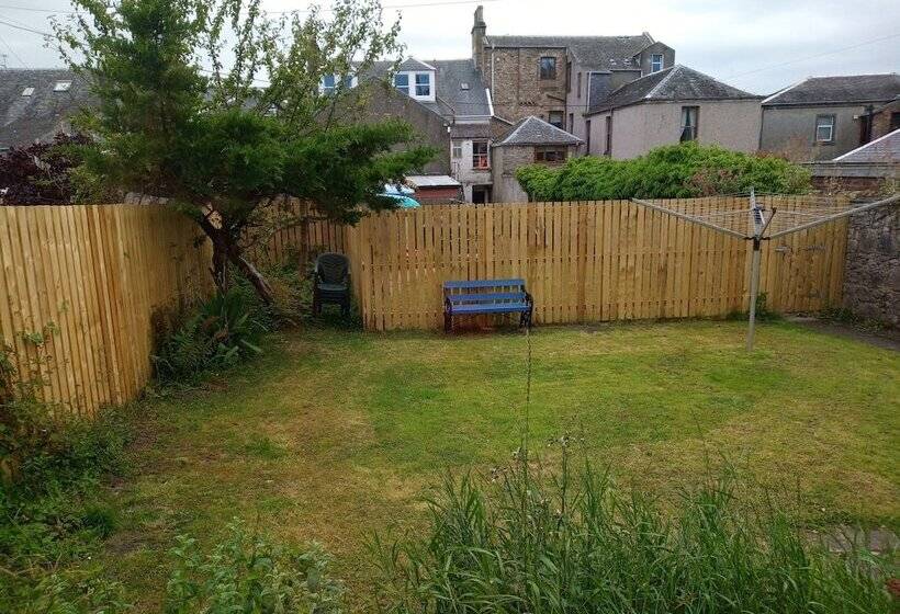 Millport Town Or Country Holiday Lets