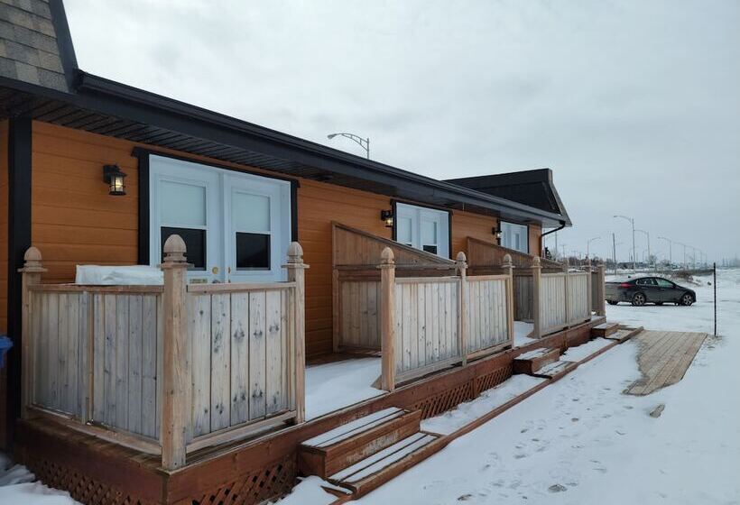 Motel Au Bord De L Eau