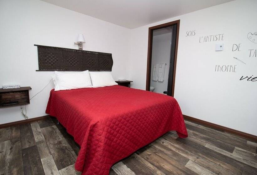 Motel Au Bord De L Eau