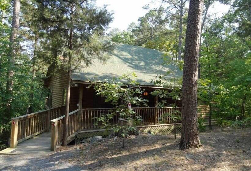 One Bedroom, One Bath Log Sided Cottage With Private Hot Tub On Lake Ouachita. By Redawning