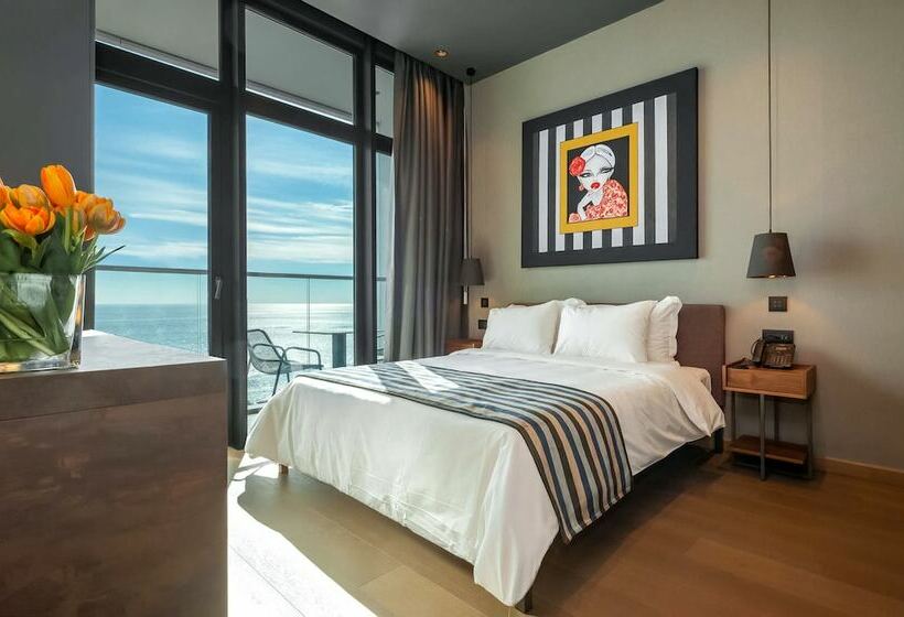 Only Boutique And Suites