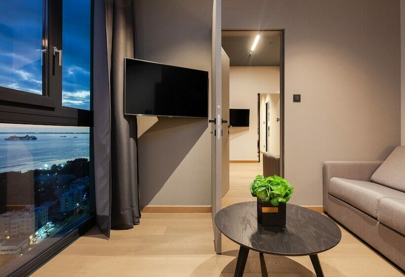 Only Boutique And Suites