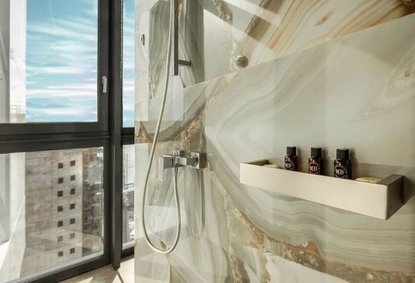 Only Boutique And Suites