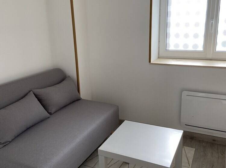 بنسيون A La Fontaine Fleurie