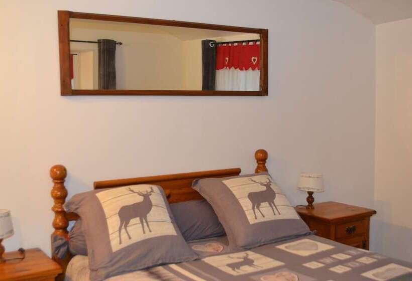 بنسيون A La Fontaine Fleurie