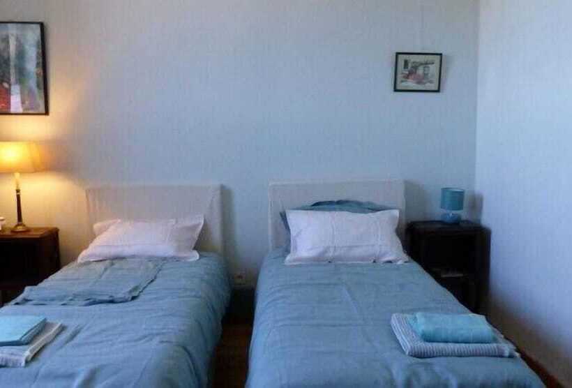 פנסיון Aux Baboteurs Gdf