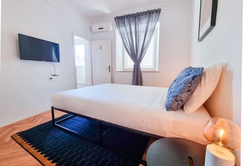 膳宿费 De Spot Guest House