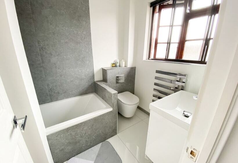 بنسيون Harbourside Chambers