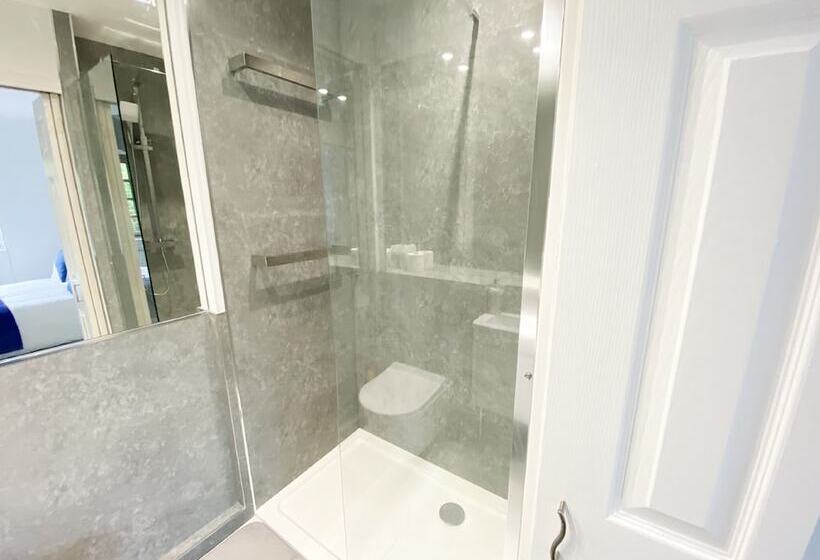 بنسيون Harbourside Chambers