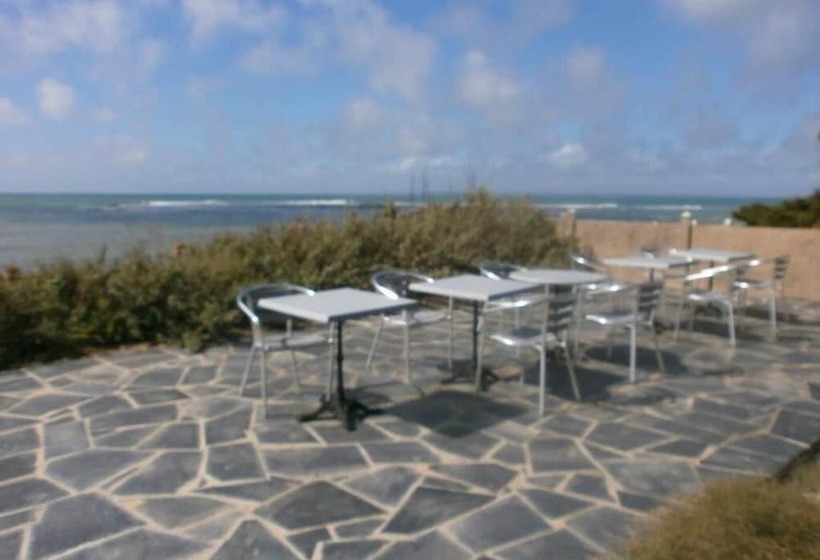 بنسيون La Pecherie