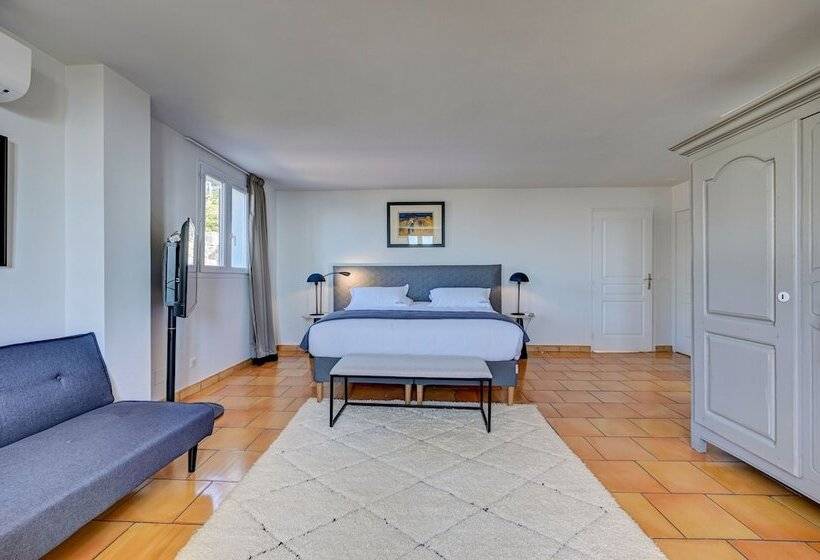 ペンション The View Aix En Provence