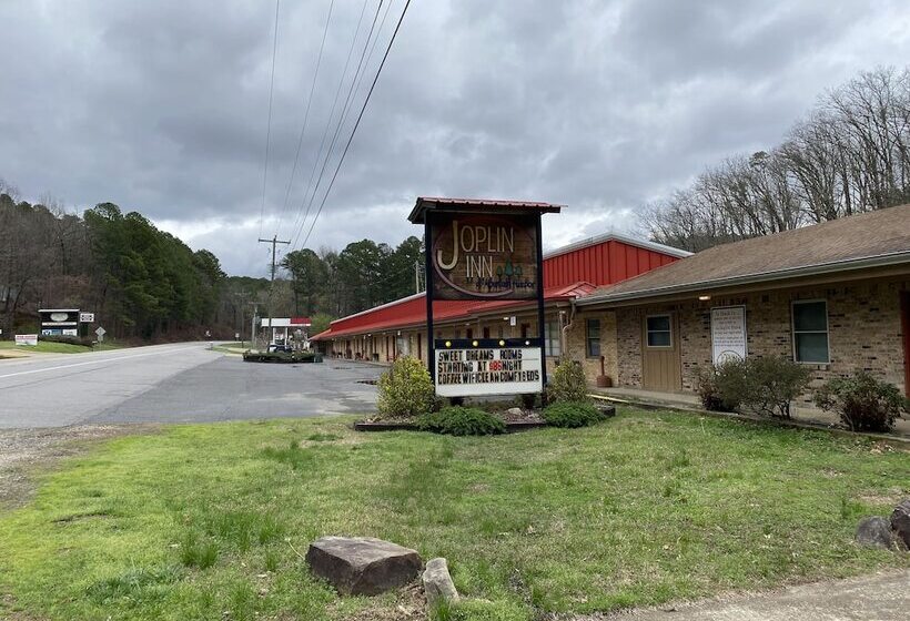 Queen Guest Room Located At The Joplin Inn At The Entrance To Mountain Harbor, , Just 2 1/2 Miles Fr