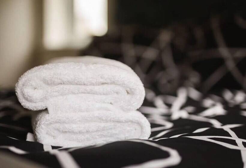 اقامتگاه Brand New Stylish 3 Bed Mountain Views Buxton