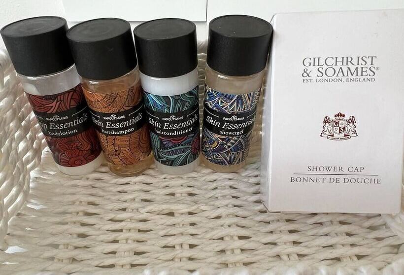 דירת נופש Charming 4 Bed House In Cheltenham, Free Parking