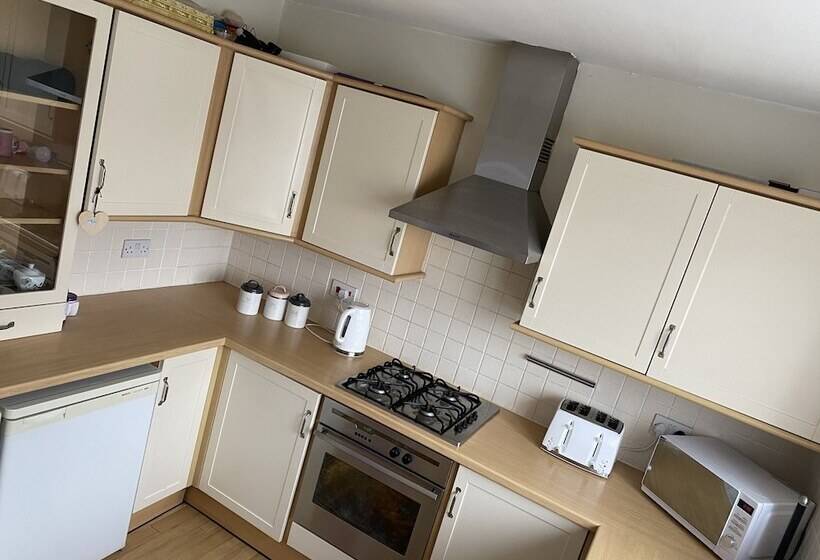 레지던스 Gorgeous 2 Bed Apt In Leafy Richmond!
