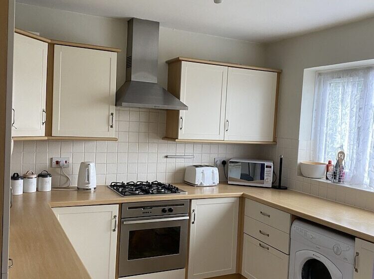 레지던스 Gorgeous 2 Bed Apt In Leafy Richmond!