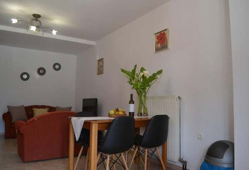 レジデンス Lovely 3 Bed House In Bali