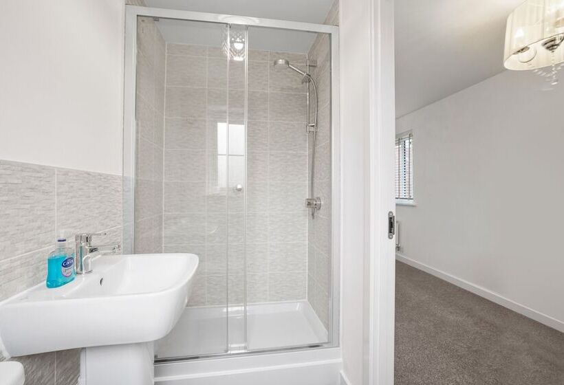 레지던스 New Luxury 3 Bed House In Oulton Broad Lowestoft