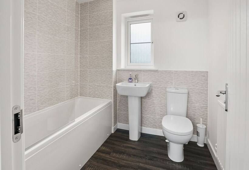 레지던스 New Luxury 3 Bed House In Oulton Broad Lowestoft