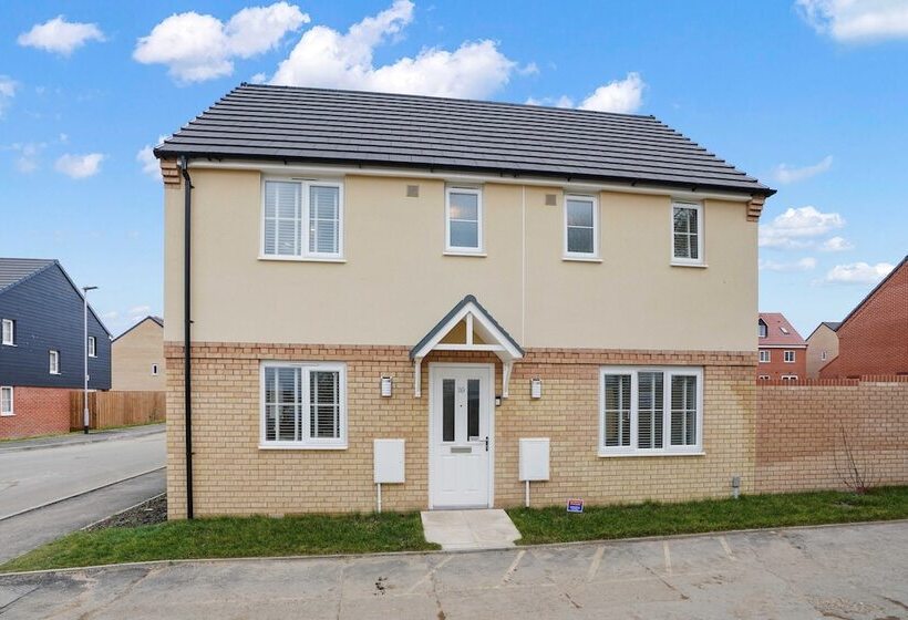 레지던스 New Luxury 3 Bed House In Oulton Broad Lowestoft