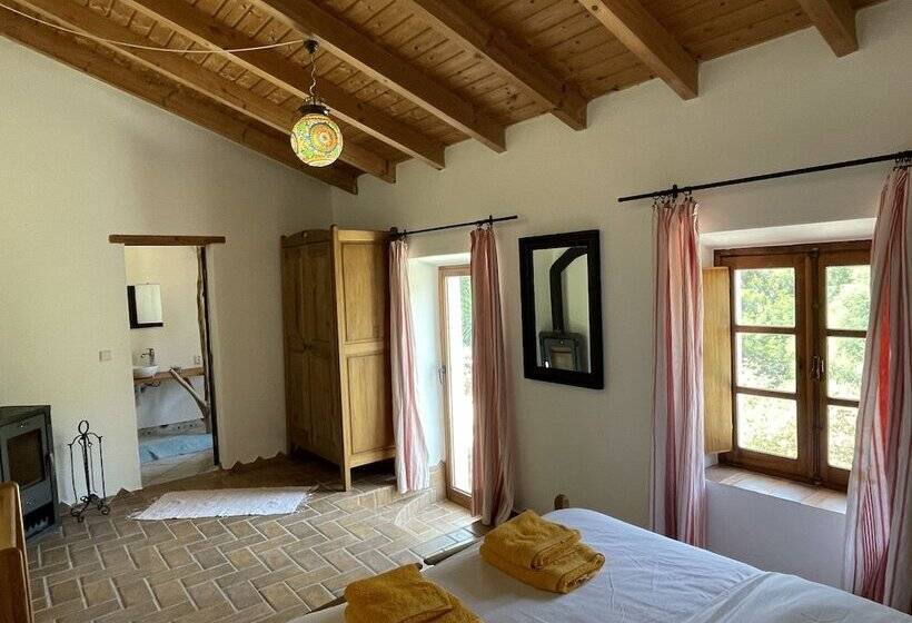 اقامتگاه Quiet And Peaceful Country House In Pure Nature