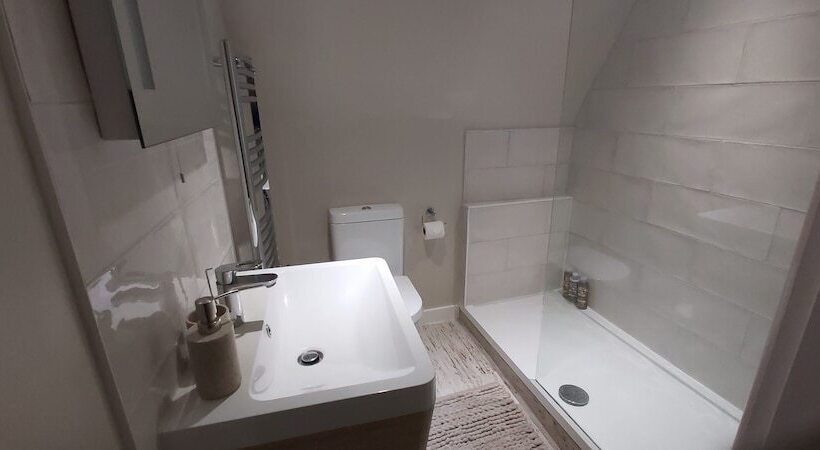 住所  Stylish Townhouse In Bury St Edmunds Centre