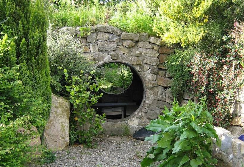 إقامة The Manor At Plane Castle